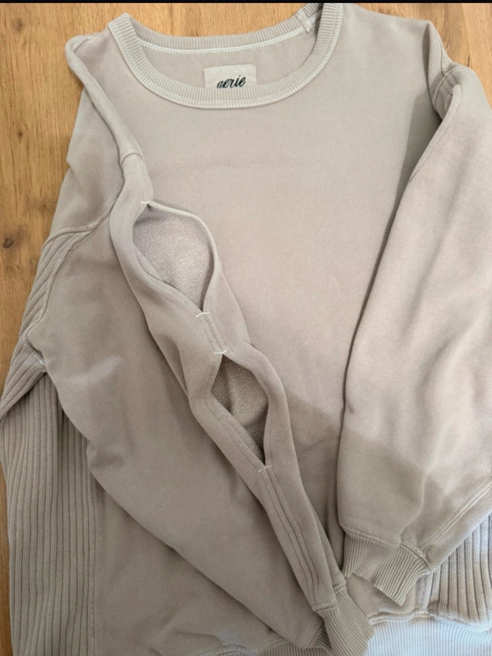 Aerie oversized sweatshirt - Picture 3 of 3